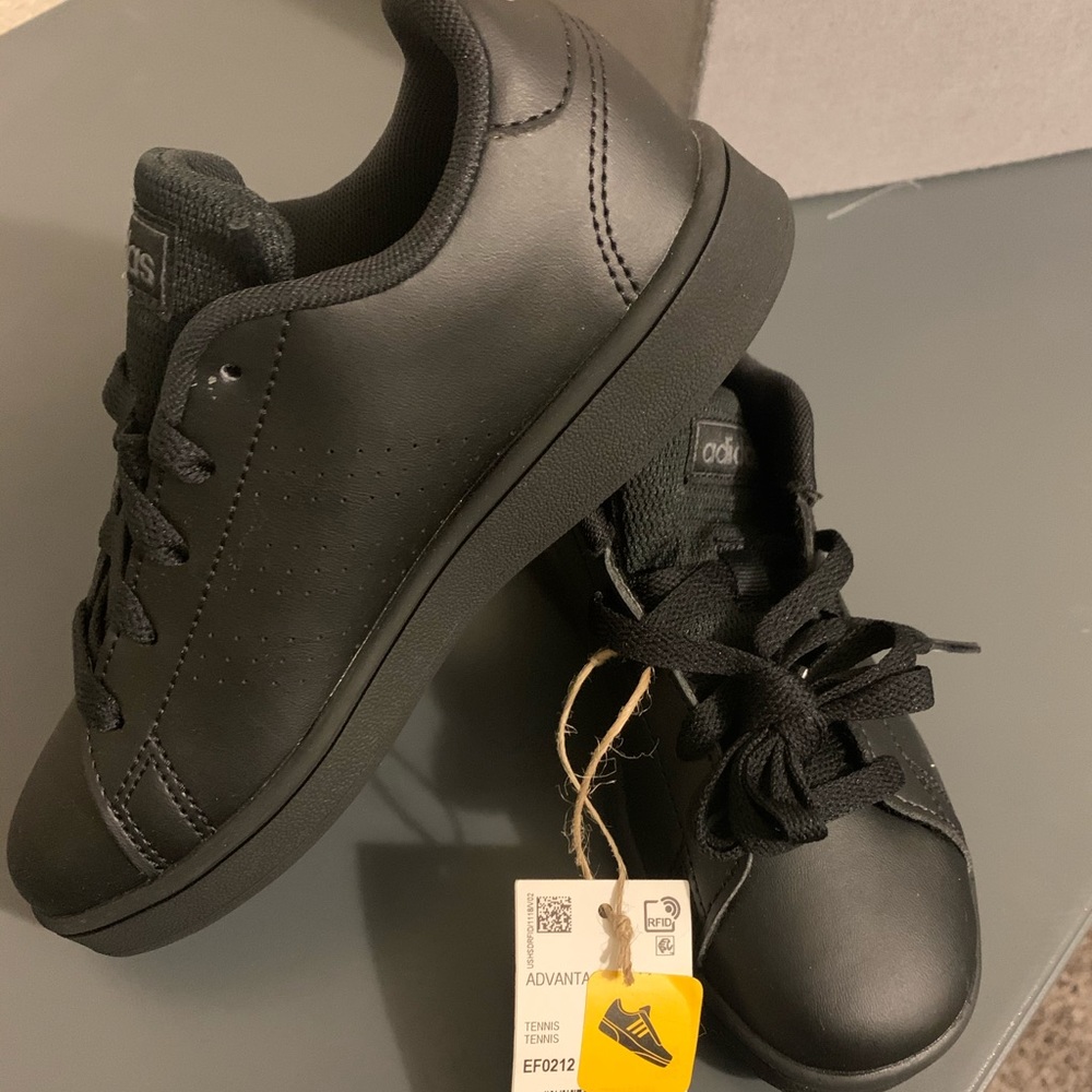 NWT Toddler size 13, adidas shoes